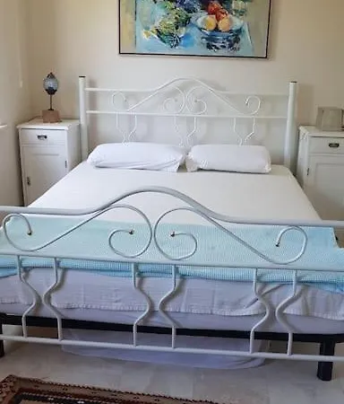 Datca Daki Eviniz Nar. *